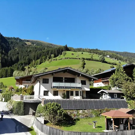 アパート Josefine