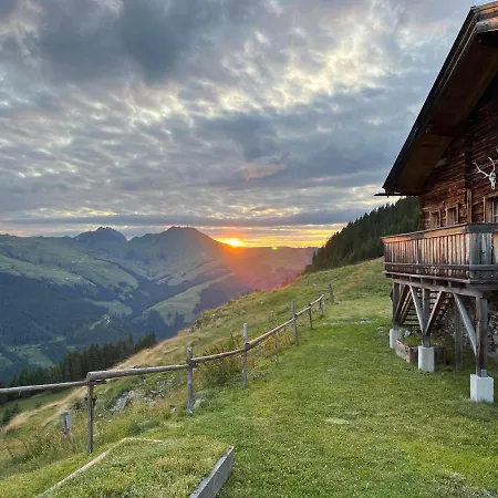 Josefine Bramberg am Wildkogel