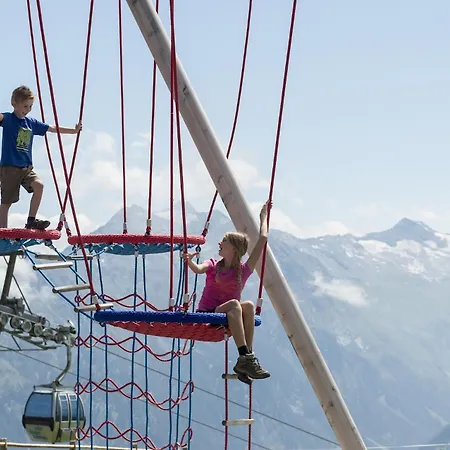 Josefine Bramberg am Wildkogel