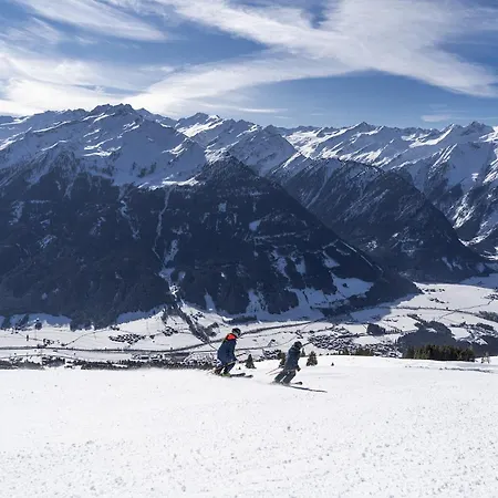 Josefine Bramberg am Wildkogel