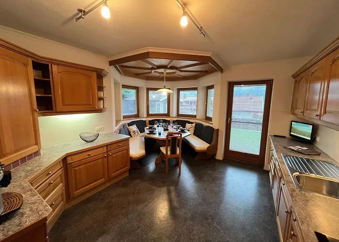 Josefine Apartament *